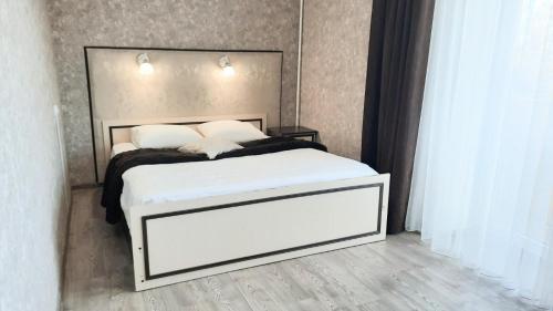 Двухкомнатная квартира 500м от моря ул Парковая отчетные док, Tschornomorsk (Foto 2)