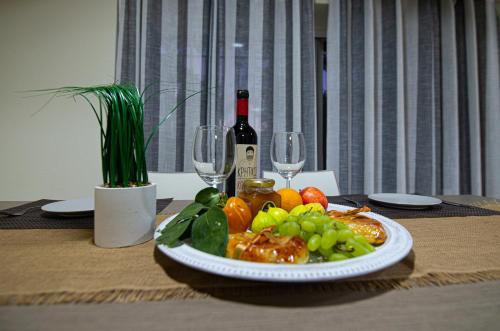 Food and beverages, Lithines Villa go green in Gorgolaini