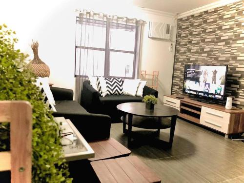 Big 8 Bedroom in Subic Bay Freeport