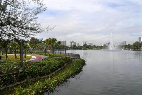 Titiwangsa Cabin Retreats by Vale Pine near Taman Tasik Titiwangsa