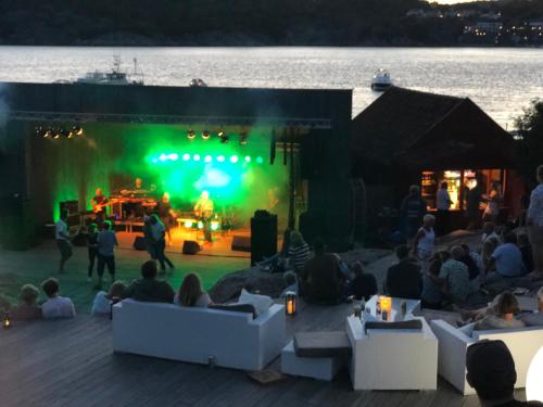 Risør Hotel - image 2