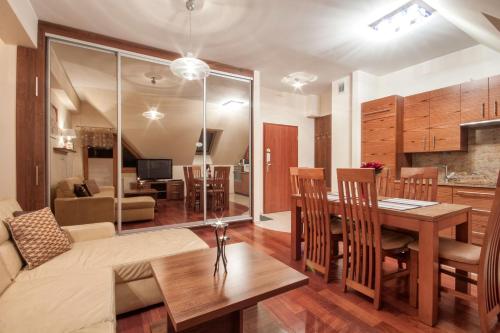 ApartSerwis - Gorące Źródła Apartament Morskie Oko, Zakopane (fotografie 9)