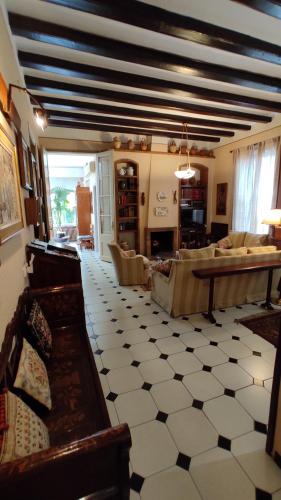 Közös társalgó / TV, Casa MO in Sabadell