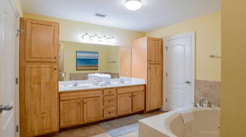 Phoenix West II Unit 803