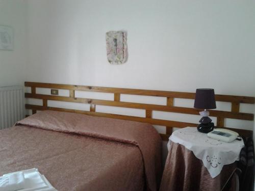 1 twin bed