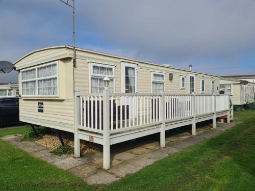 Fanfare Seaview Ingoldmells 6 Berth 3 bedrooms Fanfare FREE WIFI, Ingoldmells