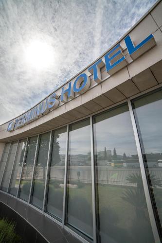 Hotel Terminus - image 6