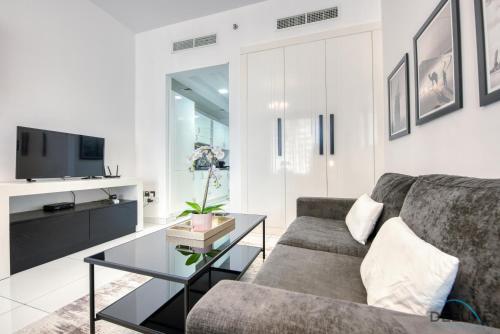 Radiant Studio at Giovanni Boutique Suites DSC by Deluxe Holiday Homes, Dubaj (fotografie 10)