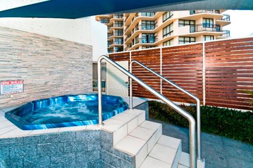 Gold Coast accommodation  Surfers Paradise Apartments - Surfers  International Resort Gold Coast