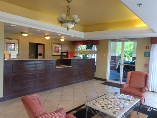 ล็อบบี้, Ruskin Inn Tampa-Sun City Center in รัสกิน (FL)