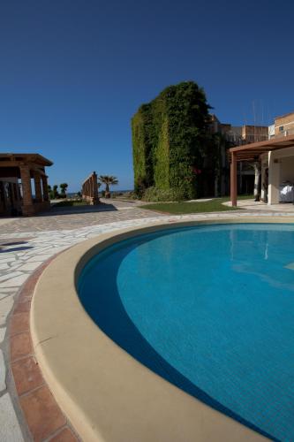 Bella Beach Hotel - image 3