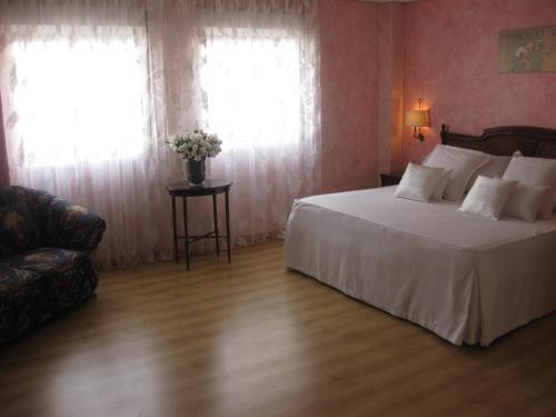 Hotel Florida - image 9