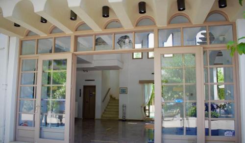 Apollon Hotel - image 7