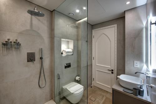 Durrani Homes - Arabian luxury at Souk Al Bahar besides Burj Khalifa & Dubai Mall