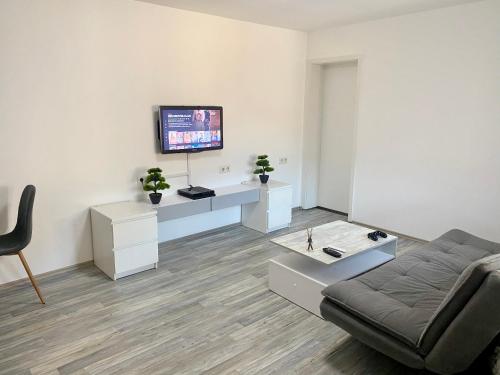 Wohnen direkt an der Rheinpromenade mit Whirlpool und Sauna in Voerde
