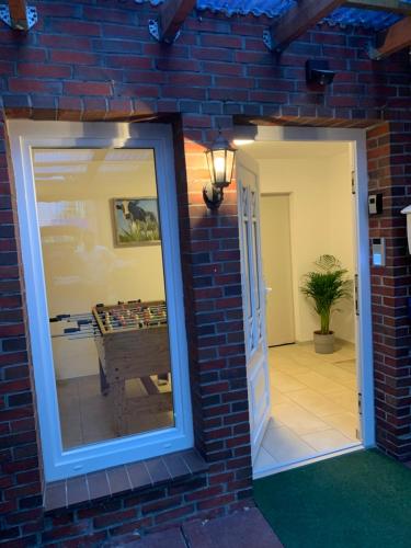Ferienwohnung -Kiek rin- Wiesmoor Ostfriesland 7.8km von Friedeburg entfernt