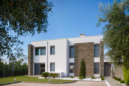 Kassandra Villas - Photo 1