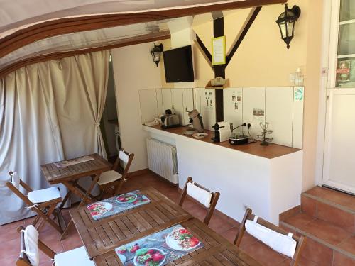 Ēdiens un dzērieni, Chambre d'Hotes L'Airial in Lipostija