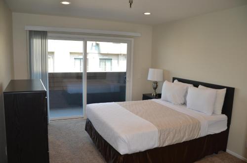 Hollywood Medical District 30 Day Stays - image 12