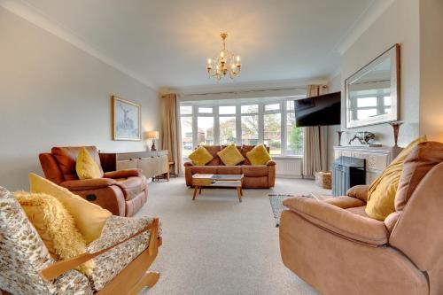 3 Bedroom Tynemouth Home with Garden gîte à louer Whitley Tower