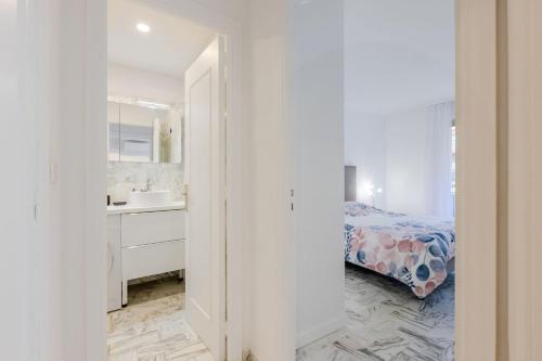 Apartment image 10