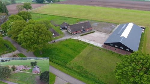 Landelijk gelegen boerderij aan de Pothofweg