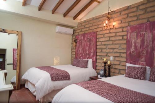 325967455 Casa 1800 Suchitoto Boutique