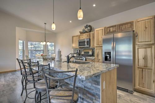 Pagosa Springs Retreat about 6 Miles to Hot Springs!