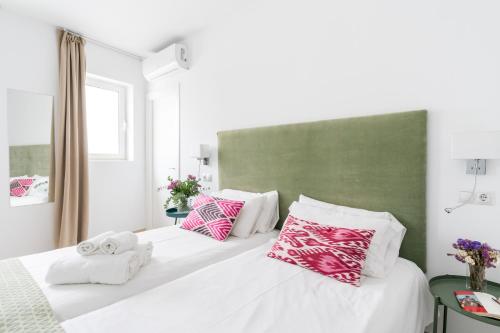 Apartamentos RG Suites Plaza del Salvador, Sevilla (Foto 3)