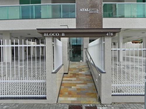 Apartment image 5