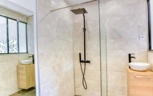 T3 chic prox. Gare St chambre d'hôte Marseille 03