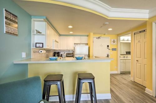 Ocean-View Daytona Beach Resort Retreat with Balcony - image 5