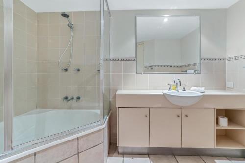 Two-Bedroom Apartment image 3