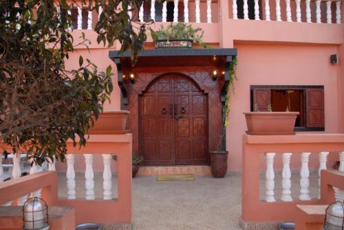 Ieeja, Residence Fanti in Sidi Binnzarene