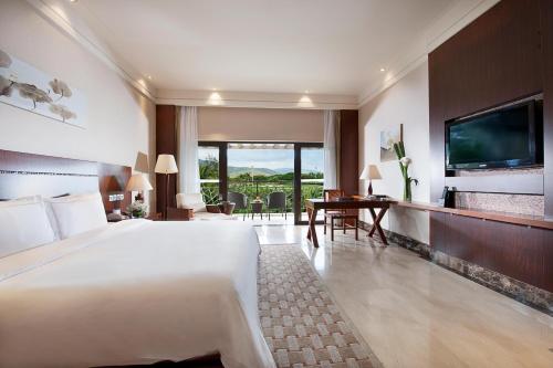 Grand Metropark Villa Resort Sanya Yalong Bay