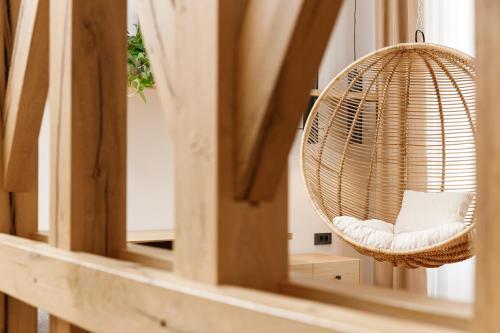 Ka'yana Apartments - Restored Luxury in the Heart of the Old Town, near Black Church, Council Sq