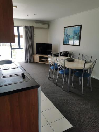 阿斯科特汽车酒店 (Ascot Motor Inn) in 陶波