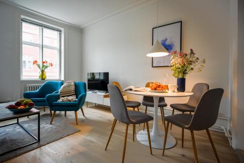 Bright 2-bedroom apartment in the center of Copenhagen