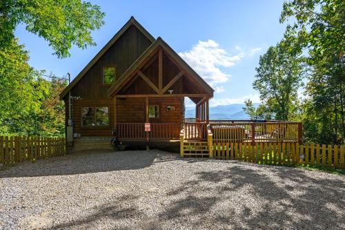 Peaks of Blue with Hot Tub and Theater Room - main image