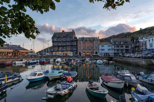 Anchor Cottage – quaint and cosy fisherman’s cottage