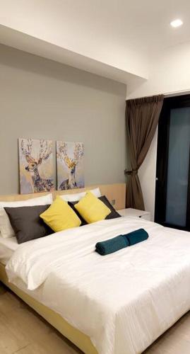 Beautiful & Cozy Studio Unit in Jalan Ampang with Wi-Fi & Netflix