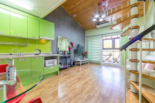 Suncheon Suncheonman Four Season Pension in Phường Dosa