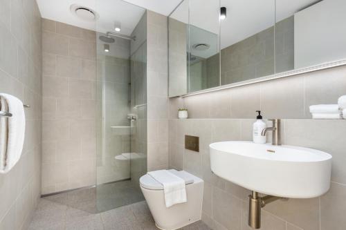 The Surry Apartments by Urban Rest - image 2