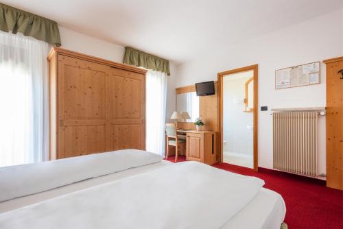 Hotel Lucia Room Type - Comfort Double or Twin Room with Balcony