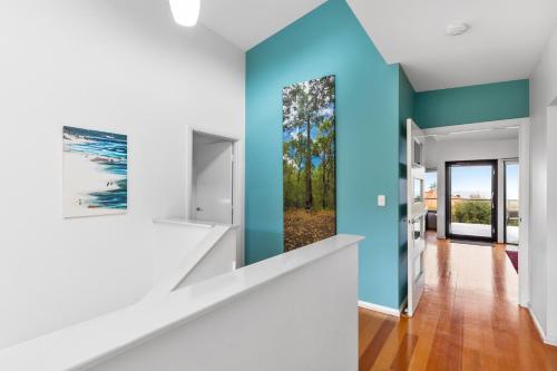 Beachside at Margaret River - Spacious Family Beach House in Exclusive Prevelly Location