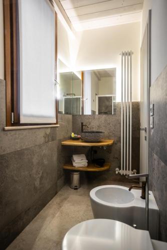 Bathroom, CivicoNove in Gradara
