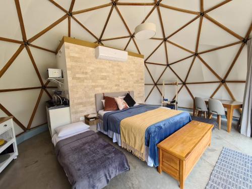 Domo da Cuesta - Glamping com vista para a montanha