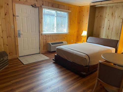 Zoders Inn and Suites – Gatlinburg, TN
