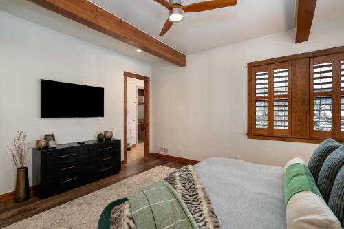 Five-Bedroom House image 7