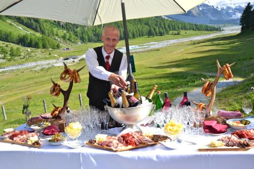 Hotel Roseg-Gletscher - image 5